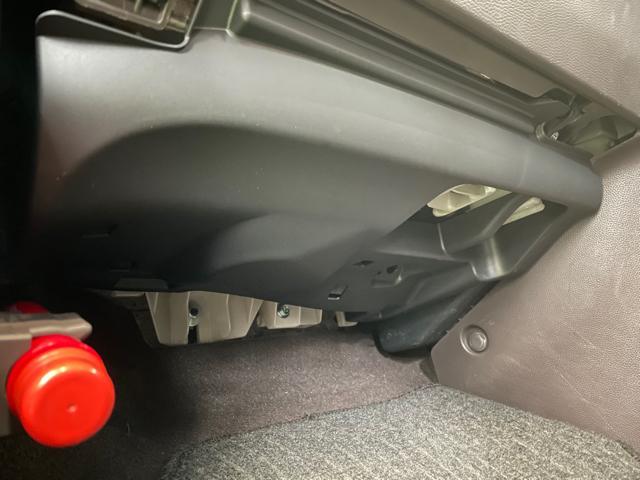 ホンダ フリード Gb5 エアコン異音 ブロアファンモータ交換 長崎 諫早 大村 佐世保 平戸 佐々 松浦 波佐見 川棚 彼杵 佐賀 伊万里 唐津 グーネットピット