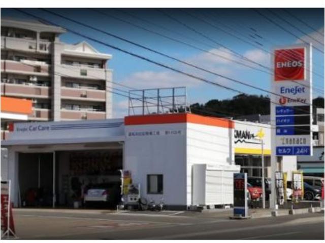 九州運輸局福岡支局認証の車検整備工場になります。国家資格整備士も常駐しています！