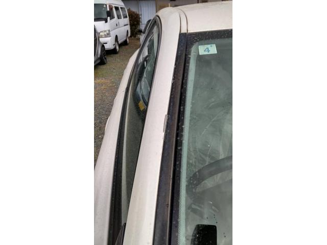 レクサス　ＩＳ　塗装　鈑金塗装　天井　ピラー　塗膜剥げ　那珂川市　福岡市　南区　西区　東区　博多区　中央区　城南区　春日市　大野城市　太宰府市　筑紫野市