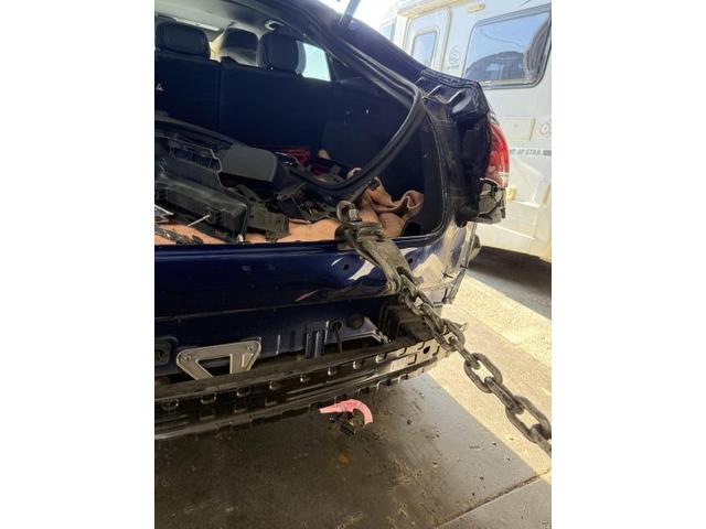 メルセデス・ベンツ　ＧＬＣ　トランク　リアバンパー　リアパネル　板金　鈑金　塗装　保険　那珂川市　福岡市　南区　西区　東区　博多区　中央区　城南区　春日市　大野城市　太宰府市　筑紫野市