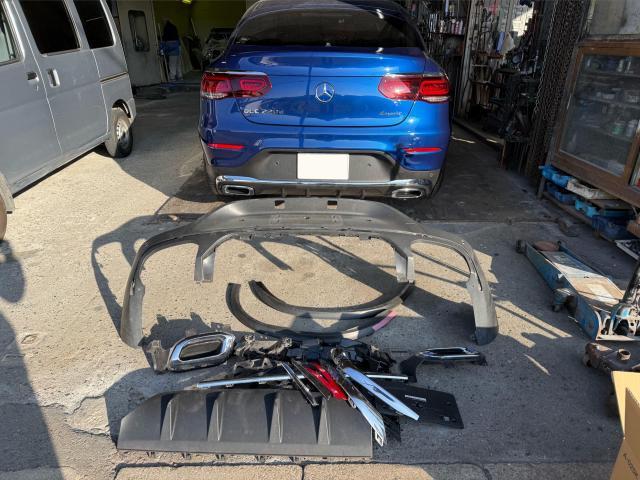 メルセデス・ベンツ　ＧＬＣ　トランク　リアバンパー　リアパネル　板金　鈑金　塗装　保険　那珂川市　福岡市　南区　西区　東区　博多区　中央区　城南区　春日市　大野城市　太宰府市　筑紫野市