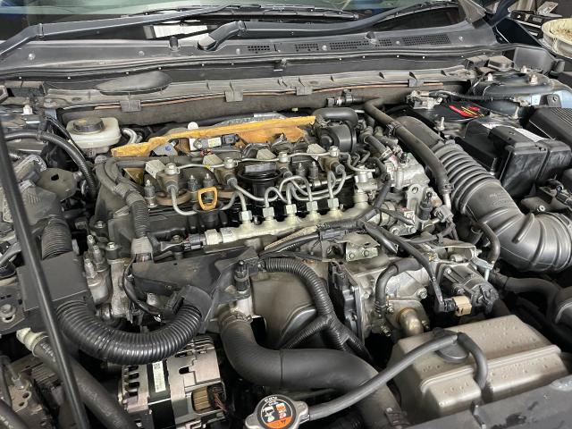 マツダ アテンザ ディーゼル車用(オイル交換)です!