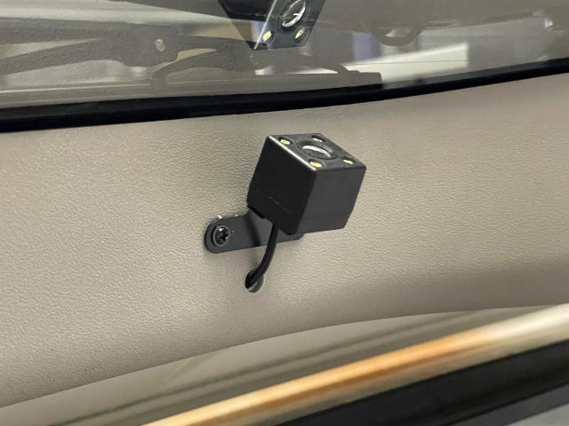 トヨタ ハイエースバン ドラレコ取付です!