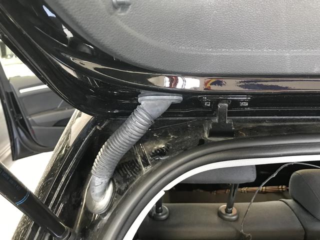 アウディー　A4　ドライブレコーダー取付　配線加工　持ち込み取付　福岡市　博多区　エスフィード