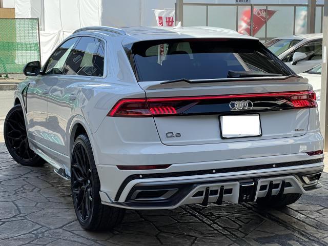 Audi Q8　カスタム　Slineフェイス　フルエアロ