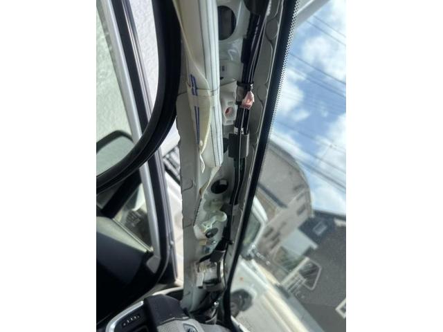 ＲＡＶ４　フロント　ドライブレコーダー取付