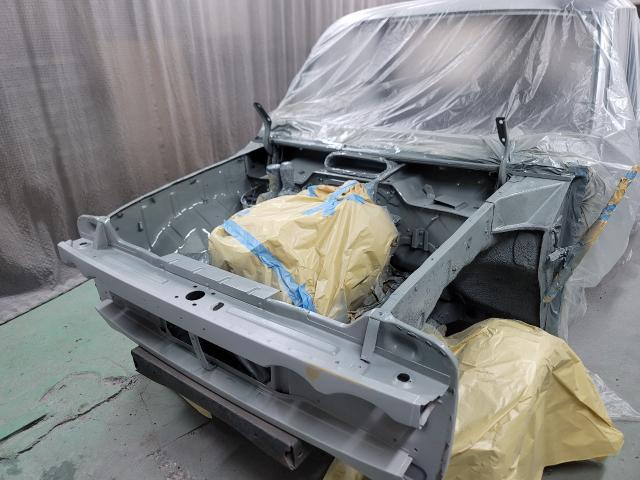 トヨタ　ハイラックス　RN15　エンジンルーム塗装　サニーオート　福岡　福岡県　福岡市　東区　博多区　中央区　西区　南区　城南区　早良区　糟屋郡　古賀市　その他の地域の方も大歓迎