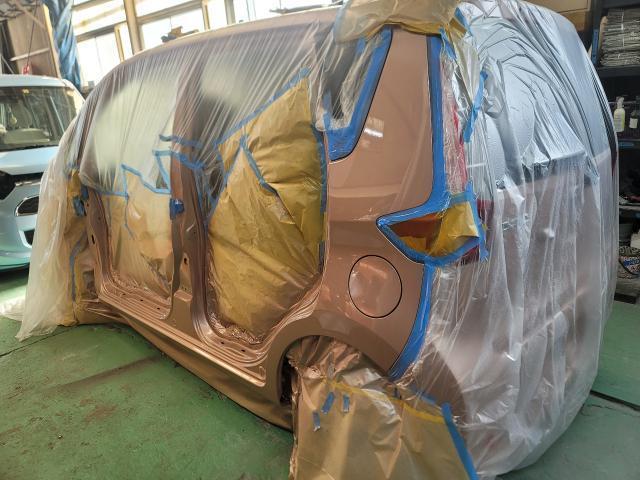 三菱　EKワゴン　フロントフェンダー　前後ドア　サイドシル交換　サニーオート　福岡　福岡県　福岡市　東区　博多区　中央区　西区　南区　城南区　早良区　糟屋郡　古賀市　その他の地域の方も大歓迎