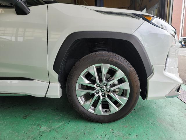 トヨタ　RAV4 アップサスキット取り付け　サニーオート　福岡　福岡県　福岡市　東区　博多区　中央区　西区　南区　城南区　早良区　糟屋郡　古賀市　その他の地域の方も大歓迎