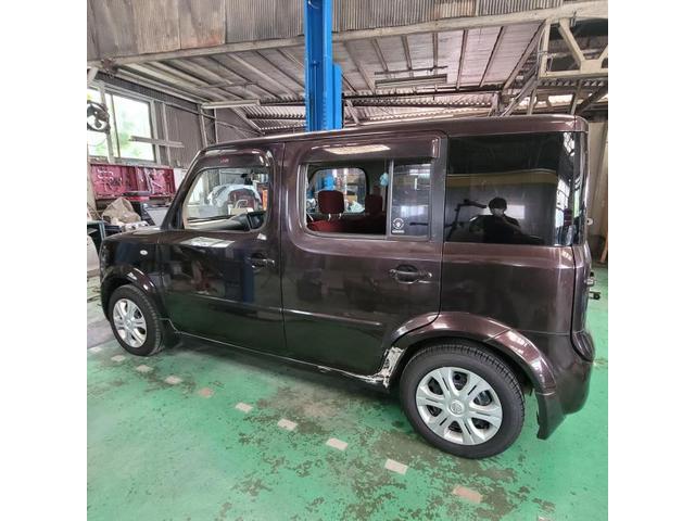 日産キューブ　リサイクルドアに交換　クォータパネル鈑金　サニーオート　福岡　福岡県　福岡市　東区　博多区　中央区　西区　南区　城南区　早良区　糟屋郡　古賀市　その他の地域の方も大歓迎