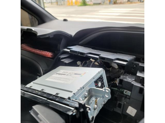 トヨタ　ヴォクシー　TVキャンセラー取り付け　サニーオート　福岡　福岡県　福岡市　東区　博多区　中央区　西区　南区　城南区　早良区　糟屋郡　古賀市　その他の地域の方も大歓迎