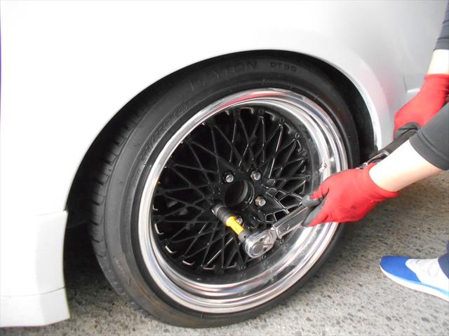 ニッサン　フェアレディZ 31　タイヤ交換 SSR メッシュ 旧車  鹿毛タイヤ　古賀市 糟屋郡新宮町 福岡市東区　福津市