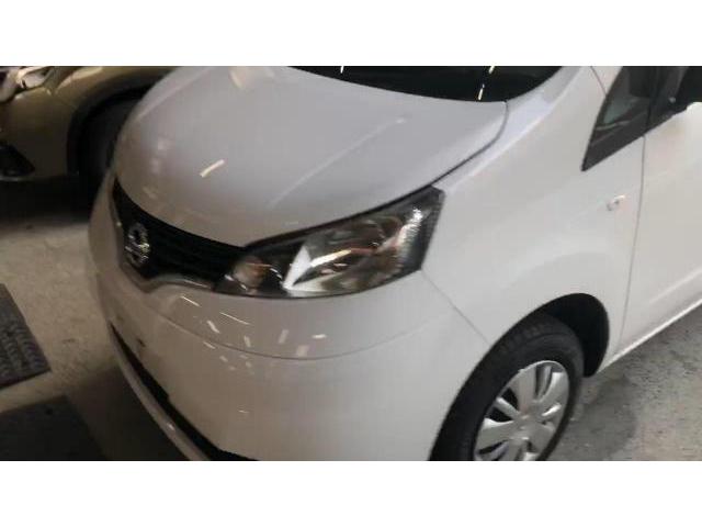 日産　ＮＶ２００バネットバン　全塗装！ ラウレアカスタム　【ラウレアオート／鹿毛タイヤ　福岡県古賀市/糟屋/新宮/宗像 】