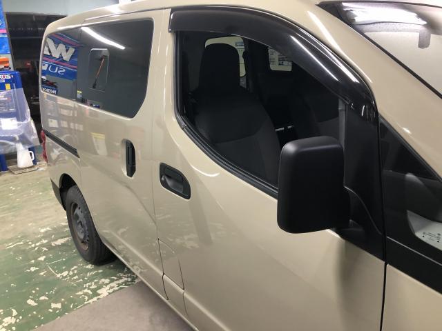 日産　ＮＶ２００バネットバン　全塗装！ ラウレアカスタム　【ラウレアオート／鹿毛タイヤ　福岡県古賀市/糟屋/新宮/宗像 】
