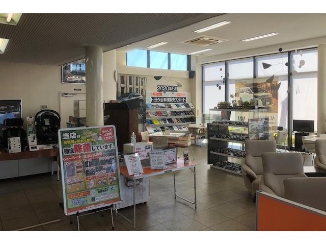 トヨタカローラ大分三重店　トヨタ認定中古車センター三重(2枚目)