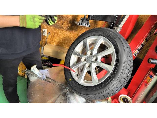 ダイハツ　ムーヴ　タイヤ交換　宗像市・福津市・福岡市東区・遠賀町・水巻町・古賀市・新宮町・宮若市・中間市・鞍手町・北九州市、他地域のお客様も大歓迎です！