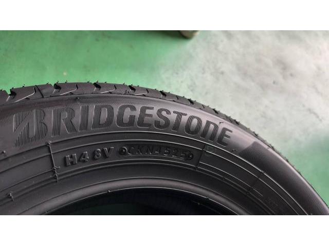 ダイハツ　ムーヴ　タイヤ交換　宗像市・福津市・福岡市東区・遠賀町・水巻町・古賀市・新宮町・宮若市・中間市・鞍手町・北九州市、他地域のお客様も大歓迎です！