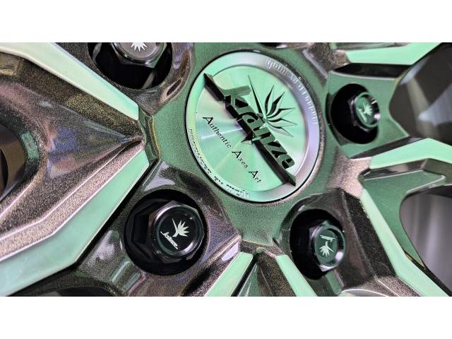 黒のハリアーに、存在感という名の20インチ。
Kranze（クレンツェ）装着　宗像市・福津市・福岡市東区・遠賀町・水巻町・古賀市・新宮町・宮若市・中間市・鞍手町・北九州市、他地域のお客様も大歓迎です！　