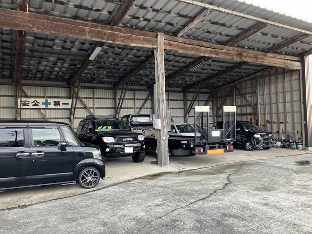 ＧＡＲＡＧＥ　Ｂ・Ｒ　株式会社ＢＲＥＣＣＳ8