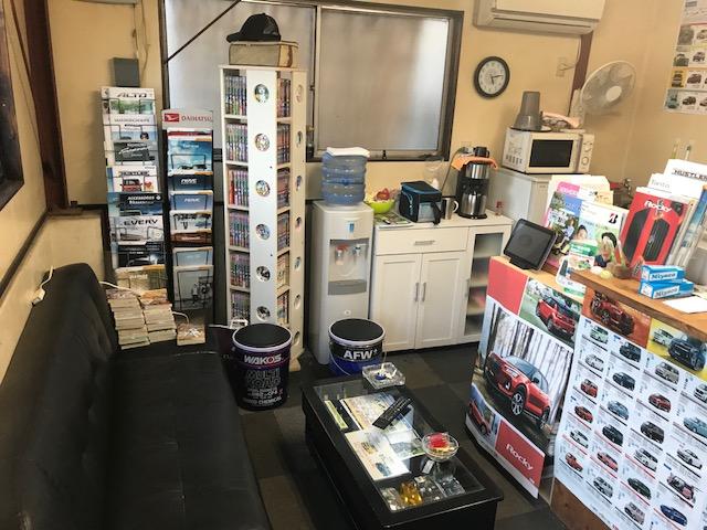 ボディーショップ　タナカ4