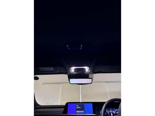 トヨタ クラウン エステート AZSH39W 38W　LED ルームランプ フロント リア2列目 バニティ カーテシ ラゲッジ パノラマルーフ無しホワイト取り付け 福岡 太宰府市 筑紫野市 大野城市 春日市 福岡市 小郡市