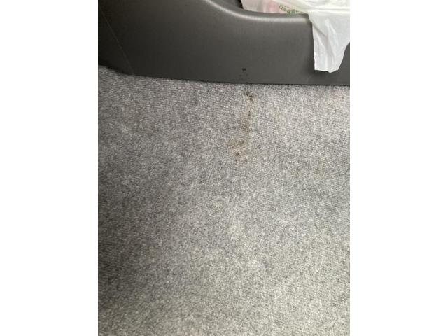 トヨタ　プリウス　ZVW30　室内清掃　クリーニング　シミ取り　飲みこぼし　リンサー
那珂川市　福岡市　南区　城南区　早良区　博多区　中央区　東区　西区　春日市　筑紫野市　大野城市　太宰府市　糸島市　他地域のお客様も大歓迎です！