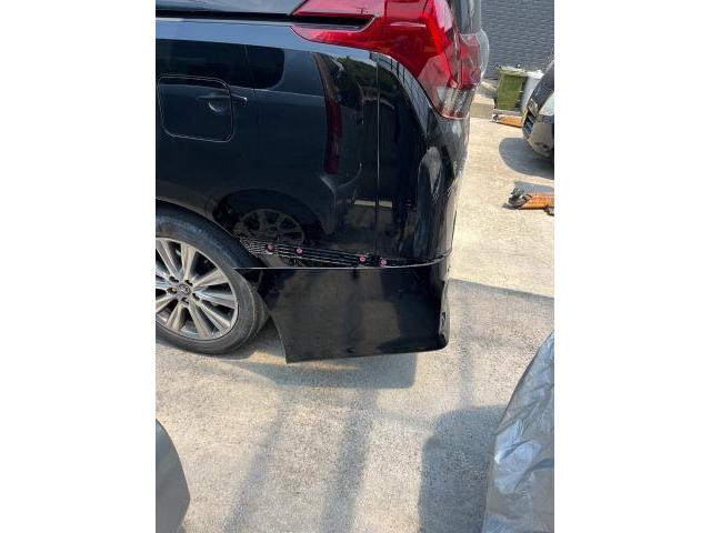 アルファード　事故板金修理