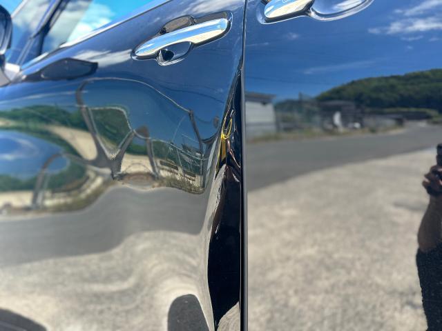トヨタ　アルファードハイブリッド　キズ・へこみ直し