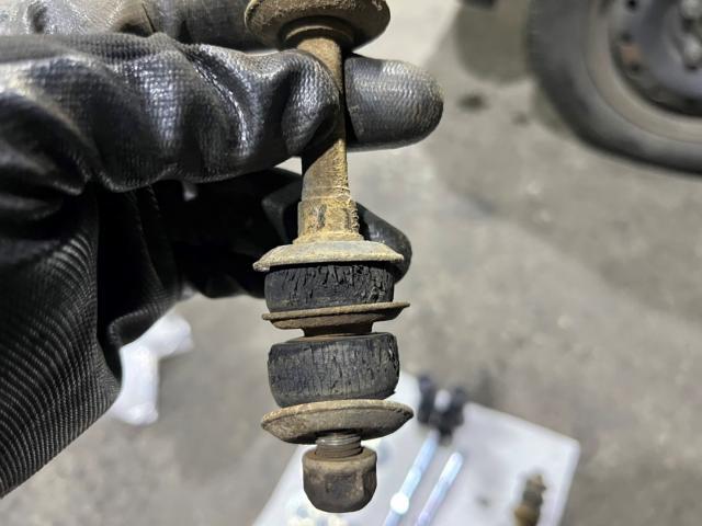 三菱　キャンター　車検整備　佐賀県　三養基郡　みやき町　みやき