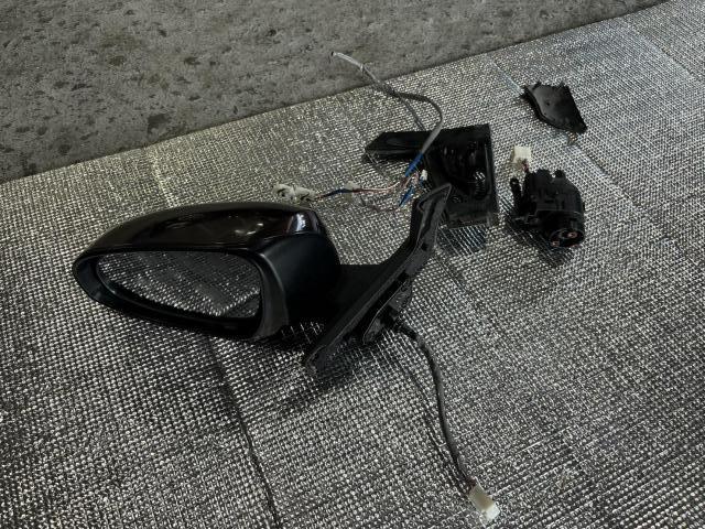 トヨタ　アクア　Ｇ　ドアミラーモーター（新品）交換　カーセンサー保証交換　佐賀県　三養基郡　みやき町　みやき