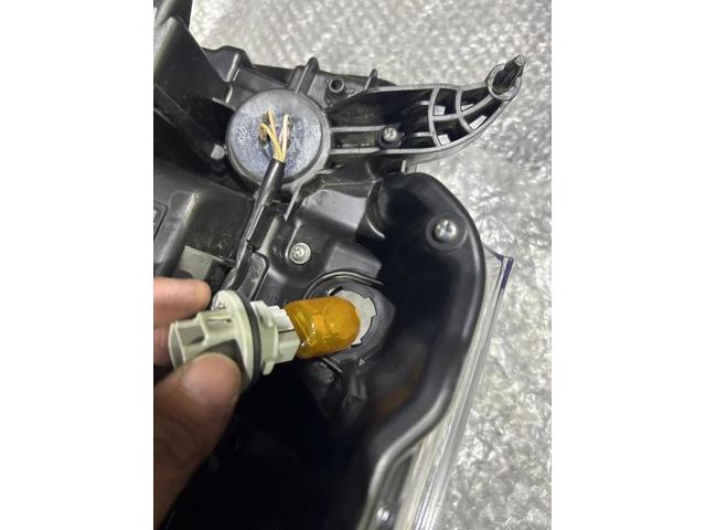 ダイハツ　ハイゼットカーゴ　スペシャルＳＡⅢ　ライト・ウィンカー類修理・整備　左　ヘッドライト　割れ　交換　佐賀県　三養基郡　みやき町　みやき