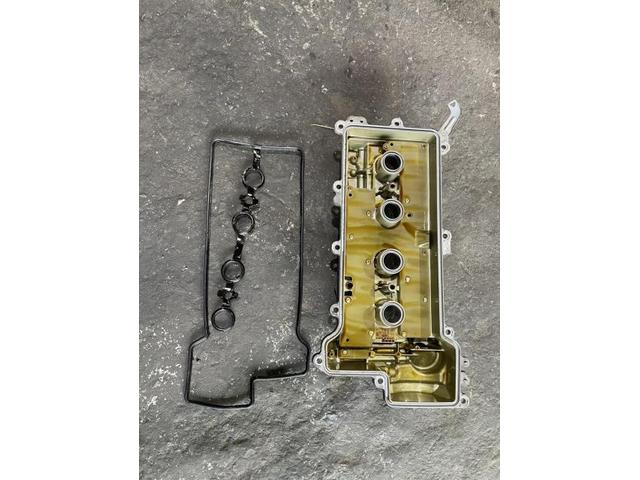 トヨタ　ｂＢ　SXバージョン　ガソリン車用(オイル交換)　エンジンオイル　オイルエレメント　タペットカバー　交換　メンテナンス　佐賀県　三養基郡　みやき町　みやき