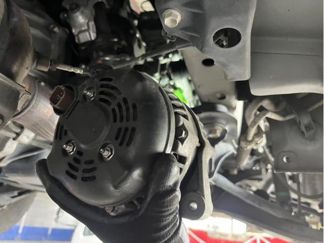 トヨタ　ハイエースバン　電装系修理　エンジン周辺から異音　オルタネーター　交換　佐賀県　三養基郡　みやき町　みやき