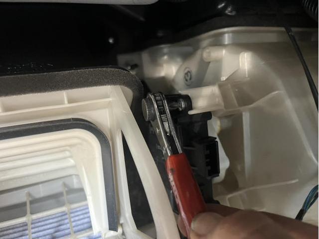 ホンダ　Ｎ－ＢＯＸカスタム　G　電装系修理　エアコン調子悪い　モード切替　アクチュエーター　交換　佐賀県　三養基郡　みやき町　みやき