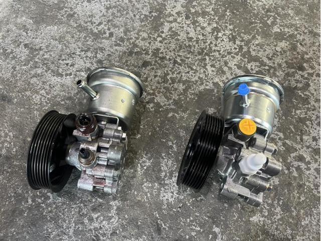 トヨタ　ハイエースバン　スーパーGL　エンジン関連修理・整備　エンジンをかけたら異音　パワーステアリングポンプ　リビルト　交換　佐賀県　三養基郡　みやき町　みやき