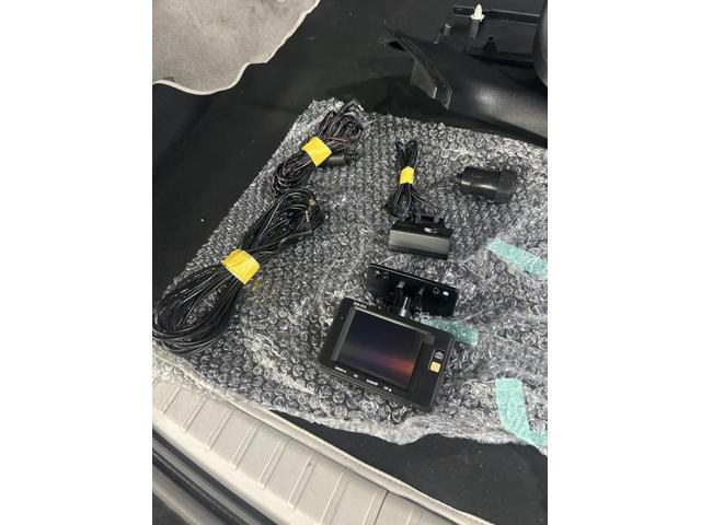 トヨタ　プリウス　Ｓツーリングセレクション　ドライブレコーダー取り付け　ドラレコ　取り付け　佐賀県　三養基郡　みやき町　みやき