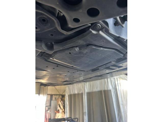 トヨタ プリウス S 法定点検 12ヵ月点検 メンテナンス リース車 エンジンオイル オイルエレメント ラジエーターキャップ エアーエレメント エアコンフィルター 交換 佐賀県 三養基郡 みやき町 みやき