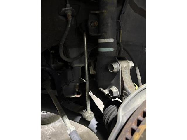 トヨタ ヴォクシー ZS煌Ⅱ 車検 法定点検 分解整備 メンテナンス フロントブレーキパッド スタビライザリンクロッド ドライブマチベルト エアコンフィルター 交換 佐賀県 三養基郡 みやき町 みやき