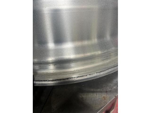 三菱　デリカＤ：５　ガソリン車用(オイル交換)　メンテナンス　エンジンオイル　オイルエレメント　タイヤ　交換　バランス調整　佐賀県　三養基郡　みやき町　みやき