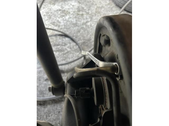 トヨタ　アイシス　プラタナ　車検　法定点検　分解整備　メンテナンス　エンジンオイル　オイルエレメント　ワイパーブレード　ブレーキフルード　タイヤ　交換　バランス調整　佐賀県　三養基郡　みやき町　みやき