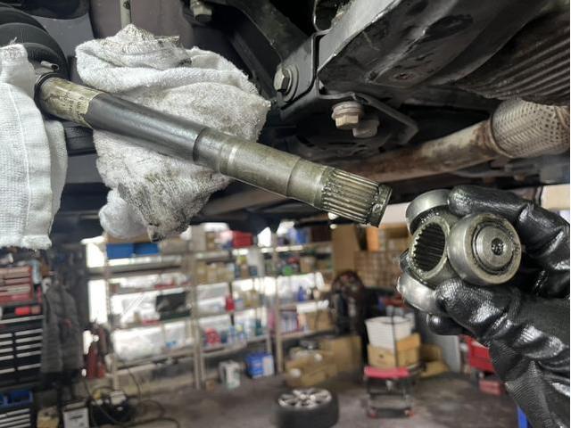 フィアット　車検 　法定点検　分解整備　メンテナンス　ブレーキパッド　ドライブシャフトブーツ　サスペンション　交換　マフラー脱着　佐賀県　三養基郡　みやき町　みやき