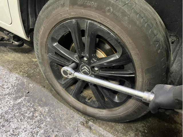 シトロエン　ベルランゴ　シャイン　エンジン関連修理・整備　アドブルー警告灯点灯　アドブルータンク　交換　佐賀県　三養基郡　みやき町　みやき