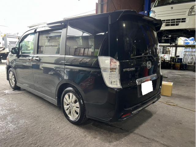 ホンダ　ステップワゴンスパーダ　Z　バースト　走行不可　レッカー　タイヤ　交換　バランス調整　佐賀県　三養基郡　みやき町　みやき