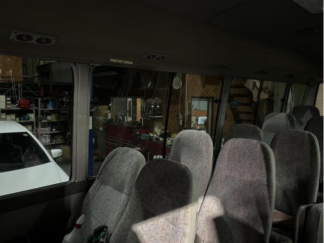 トヨタ　コースター　バス　カーフィルム　リアガラス　全面　IR断熱スモークフィルム10％　施工　佐賀県　三養基郡　みやき町　みやき