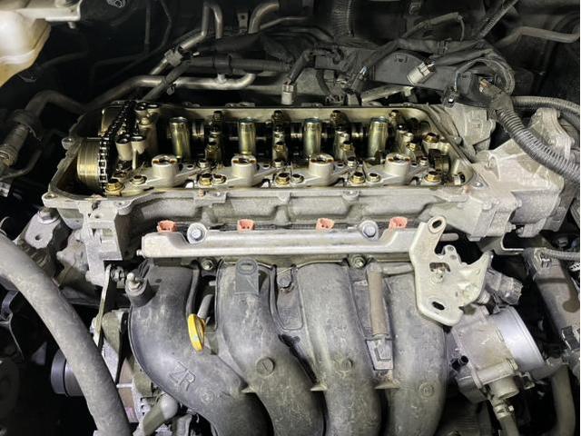 トヨタ　ヴォクシー　XCパッケージ　エンジン関連修理・整備　エンジンチェックランプ点灯　コンティニュアスリバリアブルバルブリフトコントローラー　交換　佐賀県　三養基郡　みやき町　みやき