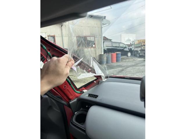 ホンダ　フィット　フィルム剥し　フロント５面　フィルム剥し　佐賀県　三養基郡　みやき町　みやき