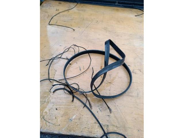 三菱ふそう　キャンター　電装系修理　リース　オルタネーター　脱落　出張　オルタネーター　ファンベルト　テンショナー　交換　佐賀県　三養基郡　みやき町　みやき