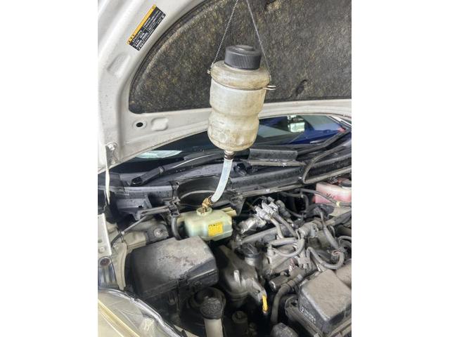 トヨタ　アクア　S　車検　法定点検　分解整備　メンテナンス　エンジンオイル　ATF　発煙筒　ブレーキフルード　エアーエレメント　エアコンフィルター　スパークプラグ　バッテリー　交換　佐賀県　三養基郡　みやき町　みやき