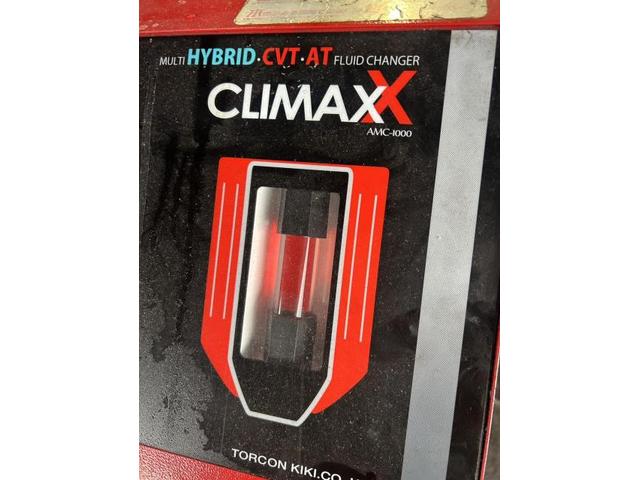 トヨタ　アクア　S　車検　法定点検　分解整備　メンテナンス　エンジンオイル　ATF　発煙筒　ブレーキフルード　エアーエレメント　エアコンフィルター　スパークプラグ　バッテリー　交換　佐賀県　三養基郡　みやき町　みやき