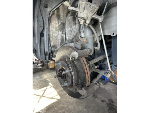 トヨタ　アクア　S　車検　法定点検　分解整備　メンテナンス　エンジンオイル　ATF　発煙筒　ブレーキフルード　エアーエレメント　エアコンフィルター　スパークプラグ　バッテリー　交換　佐賀県　三養基郡　みやき町　みやき